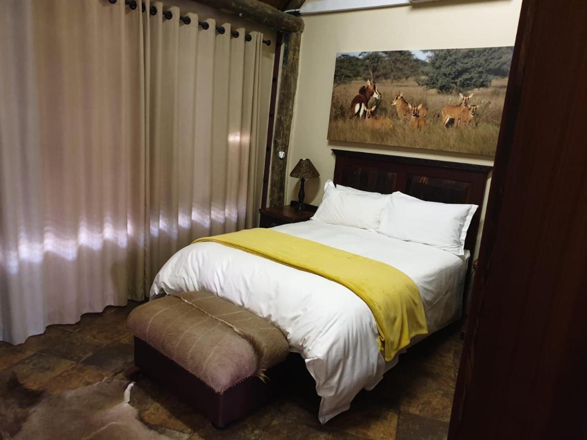 Wag N Bietjie Bush Lodge Heuningneskloof エクステリア 写真