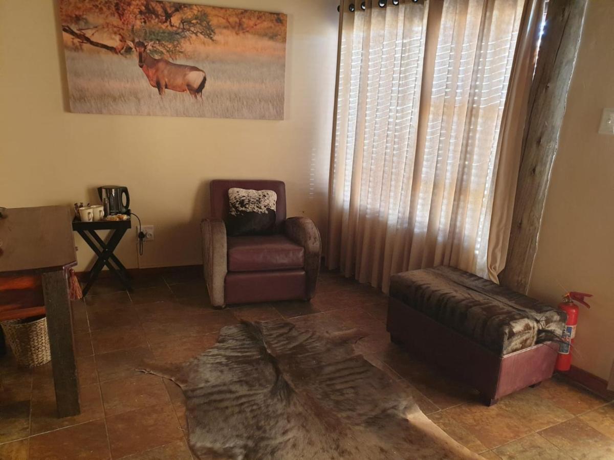 Wag N Bietjie Bush Lodge Heuningneskloof エクステリア 写真