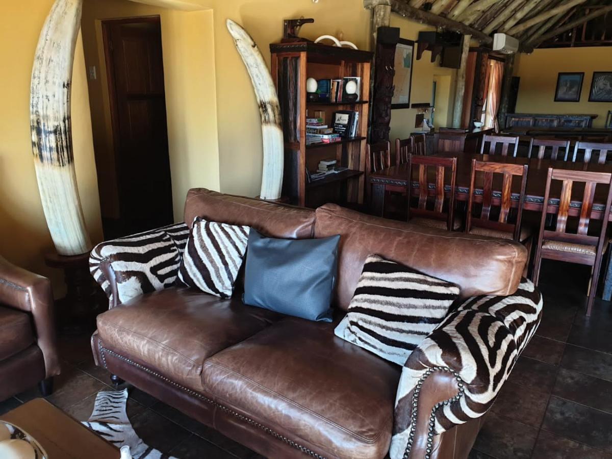 Wag N Bietjie Bush Lodge Heuningneskloof エクステリア 写真