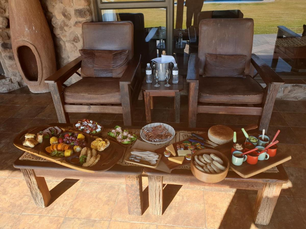 Wag N Bietjie Bush Lodge Heuningneskloof エクステリア 写真